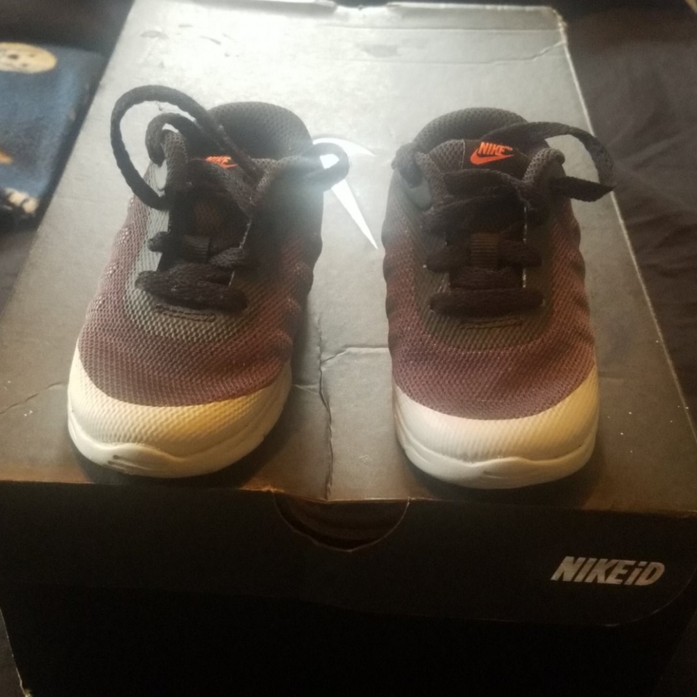 Toddler Nike airmax